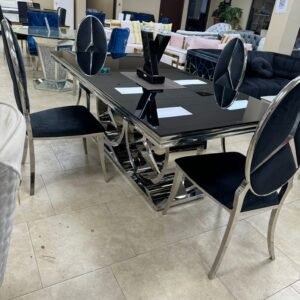 Modern Mercedes Design Dining Set