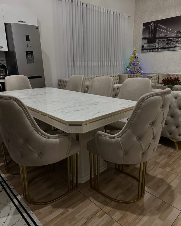 Tufted Dining Chair